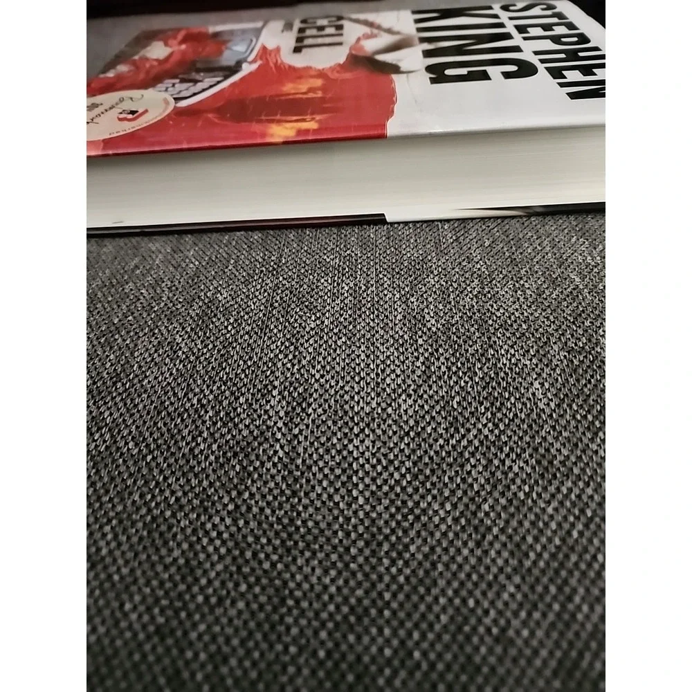 Cell Stephen King Hardcover 2006 Scribner‎ Dust Jacket